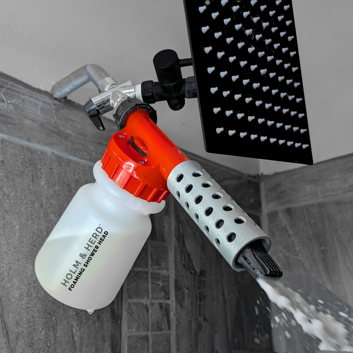 LUXURIOUS FOAMING SHOWER HEAD